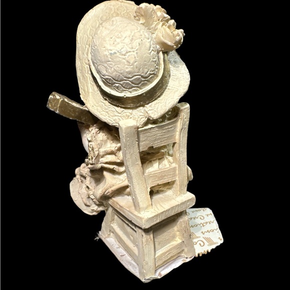 Cornerstone Creations Holiday Collection Girl Sitting On Chair Playing Ukulele - Picture 5 of 8